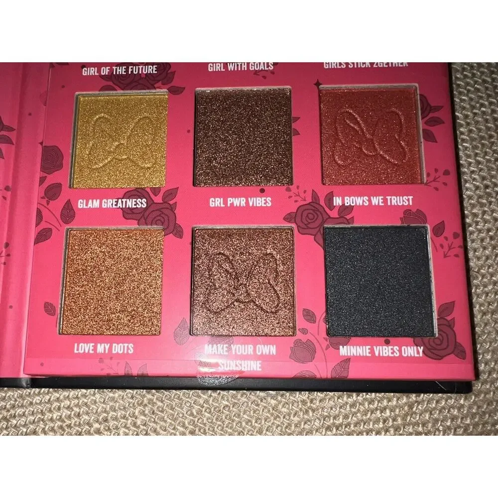 Disney Minnie Mouse Eyeshadow Palette--12 Shades--Brand New